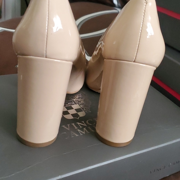 Vince camuto pumps - Picture 2 of 4